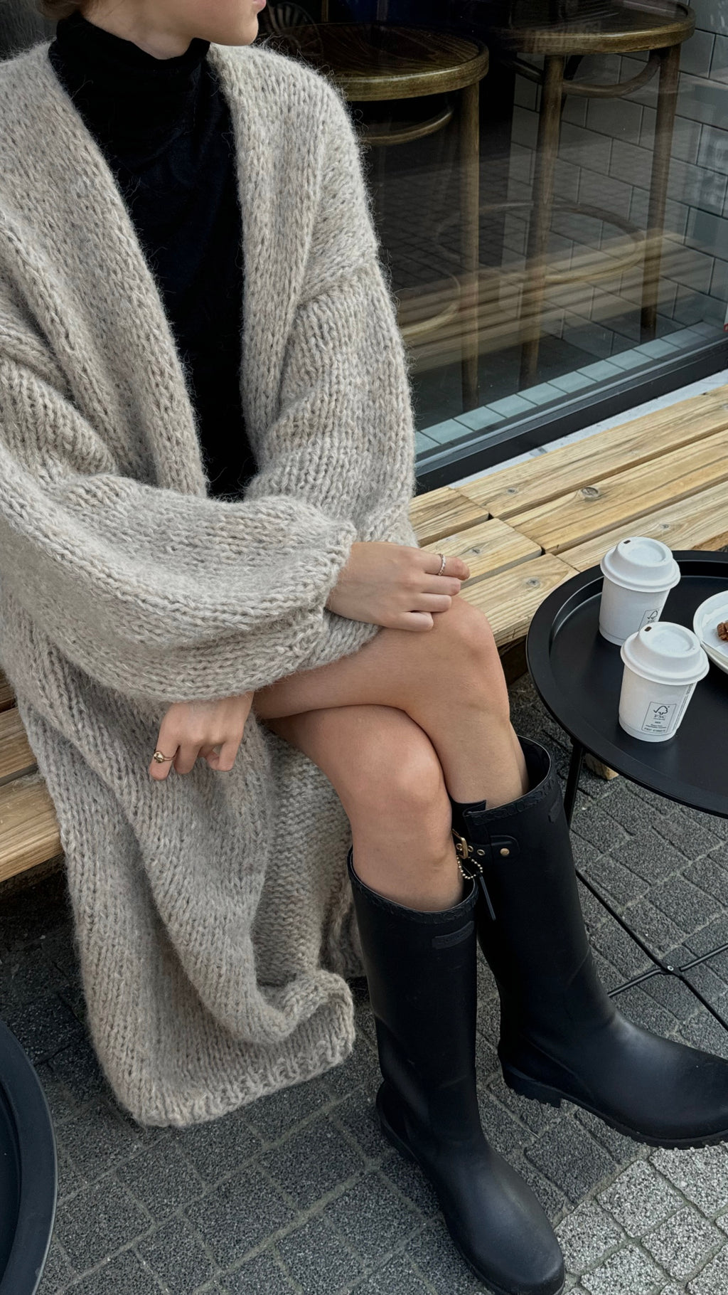 Długi Kardigan Aura